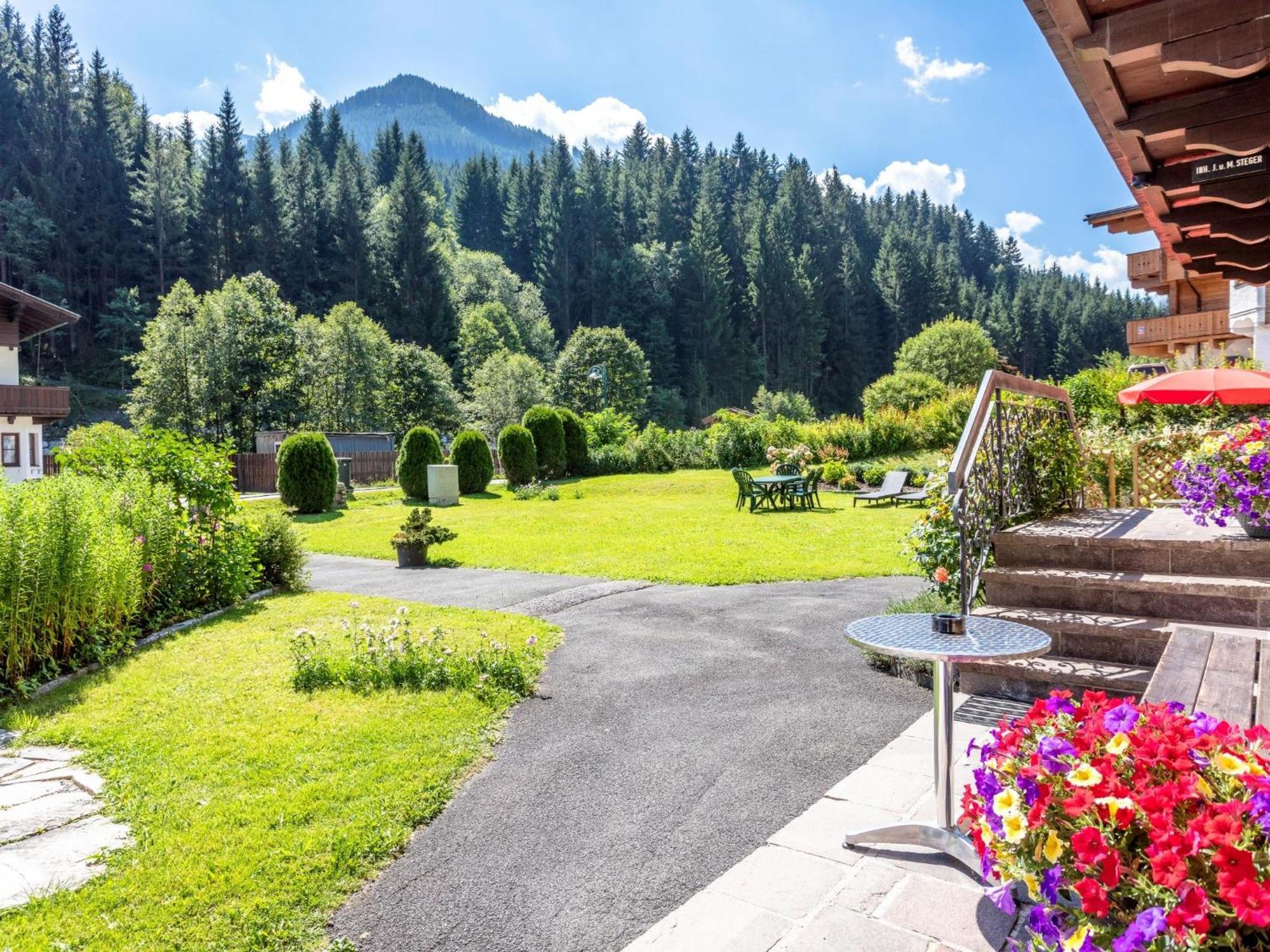 Apartments Salzburgerhof Saalbach-Hinterglemm Exterior foto